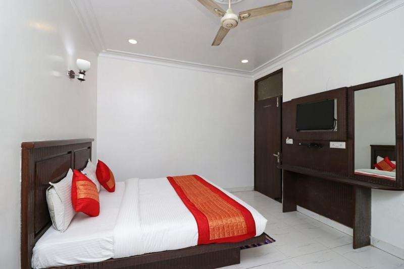 Oyo Flagship Kumar Palace نيودلهي المظهر الخارجي الصورة